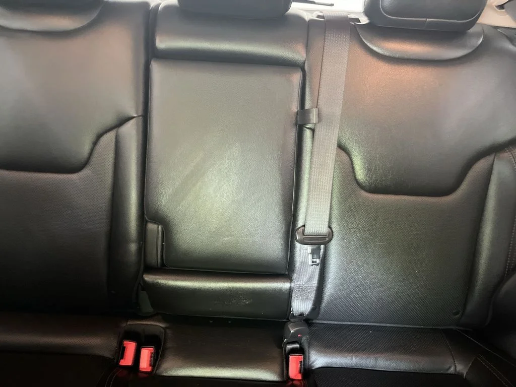 Used 2021 Silver Jeep Limited image 11