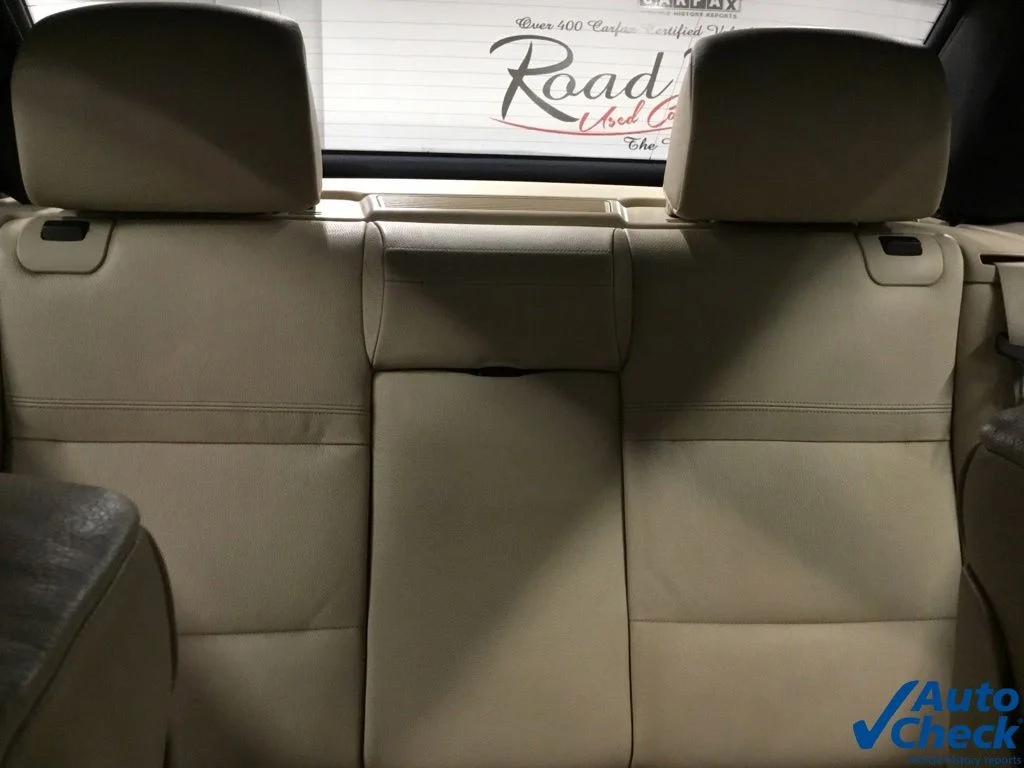 Used 2008 Silver BMW 335i image 32