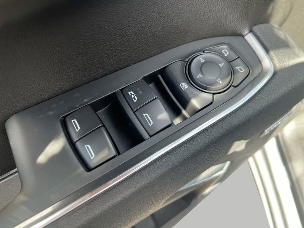 2026 Chevrolet Silverado 1500 RST - Photo 16