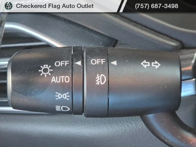 Used 2020 Eternal Blue Mica Mazda Grand Touring image 30
