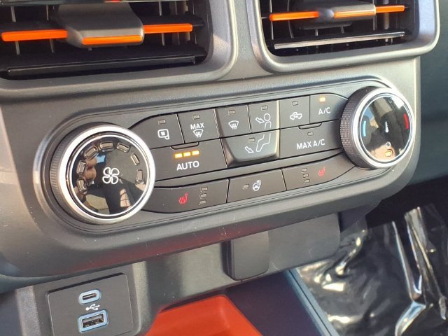 Used 2023 Shadow Black Ford XLT image 26