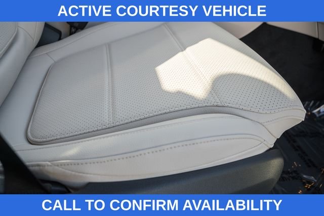 Certified Used 2026 White Mercedes-Benz GLC 300 image 33