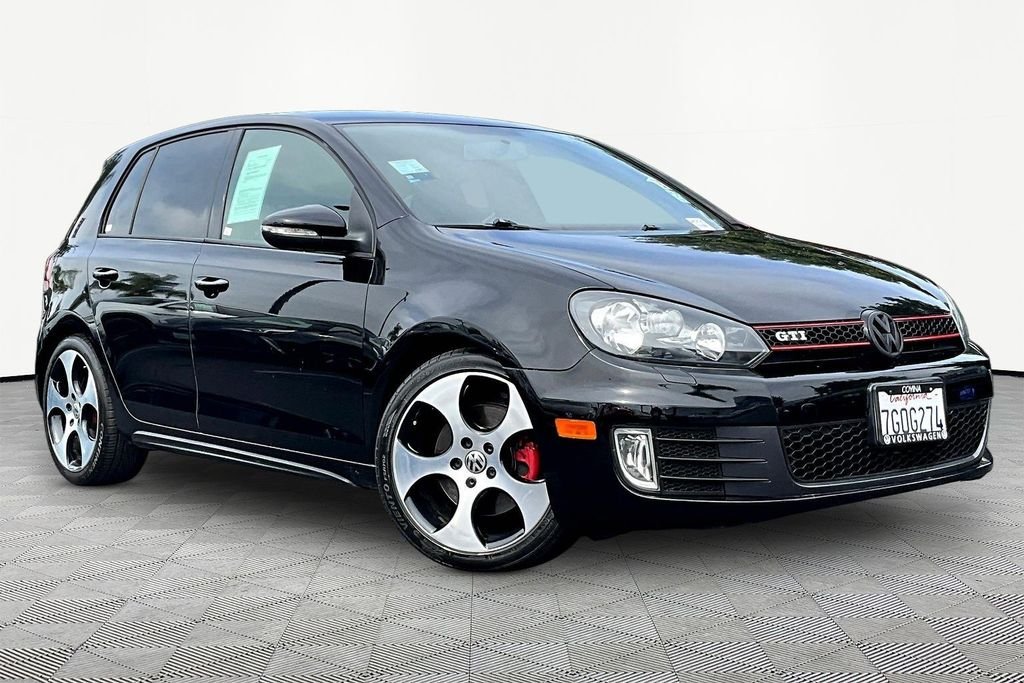 2013 Volkswagen Golf GTI 4-door Sunroof & Nav DSG PZEV's photo