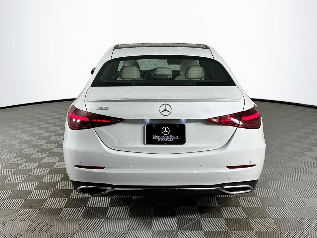 New 2026 MANUFAKTUR Moonlight White Metallic Mercedes-Benz C 300 image 6