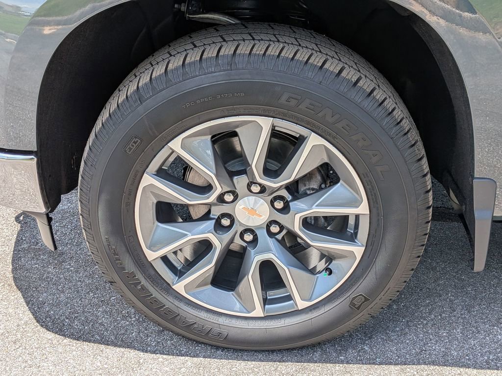 2025 Chevrolet Silverado 1500 LT - Photo 11