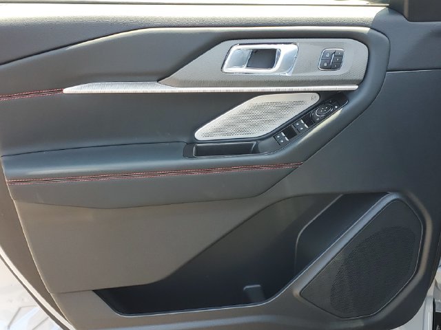 New 2026 Space White Metallic Ford ST image 44