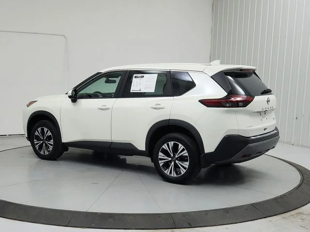 Used 2023 White Nissan SV image 5