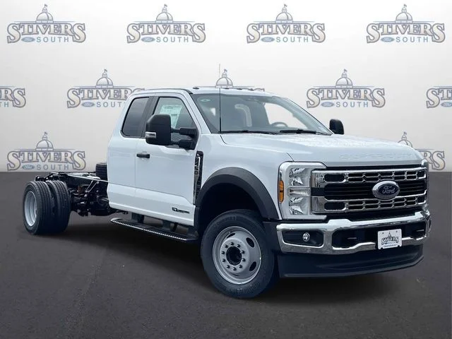 2026 Ford F-450 XL SuperCab 192-In DRW's photo