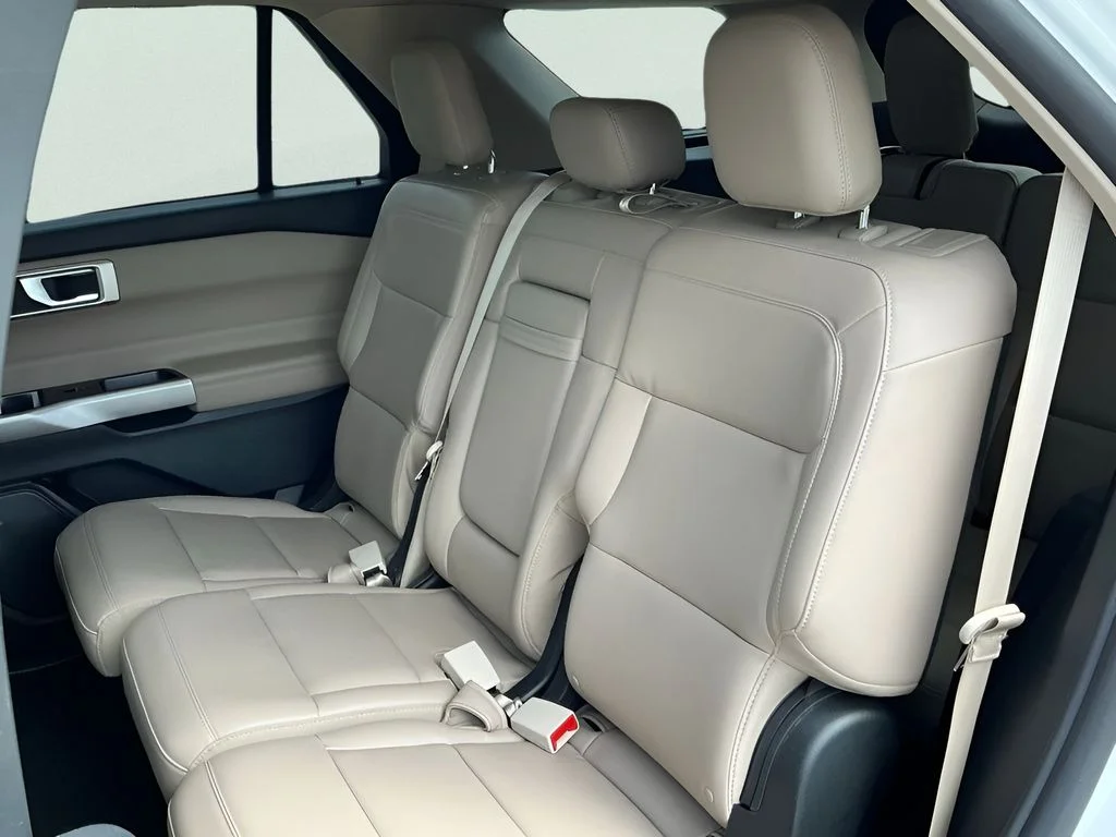 Used 2023 White Ford XLT image 23