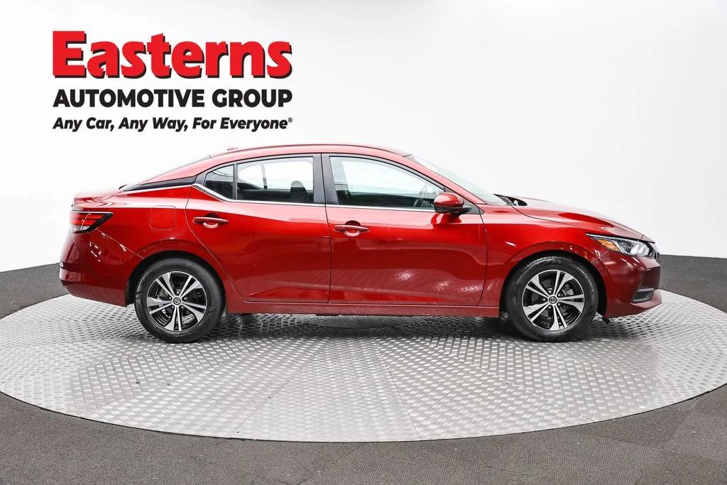 Used 2023 Red Nissan SV image 4