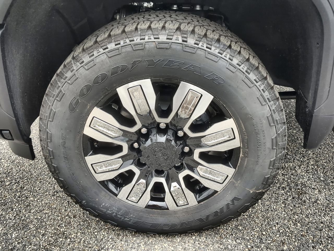 2026 GMC Sierra 2500HD Denali - Photo 34