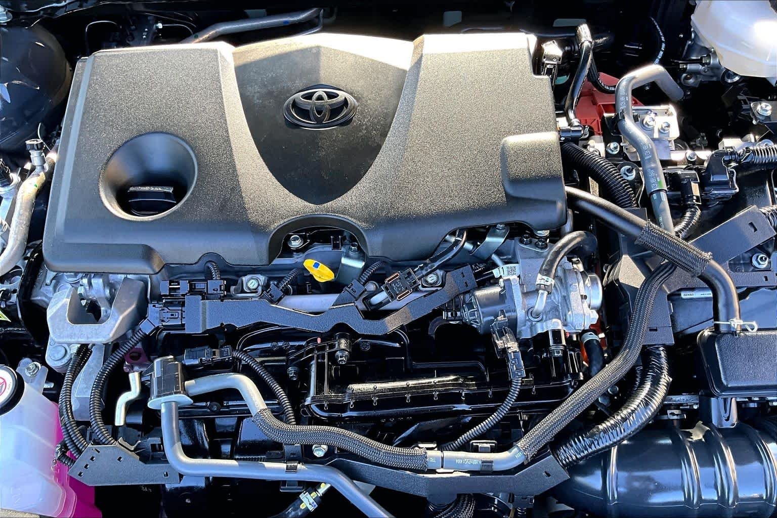 Used 2025 Underground Toyota SE image 33