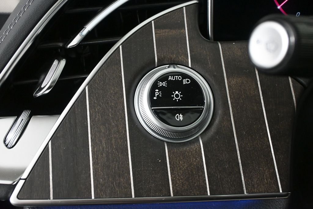 New 2026 Nautical Blue Metallic Mercedes-Benz E 450 image 9