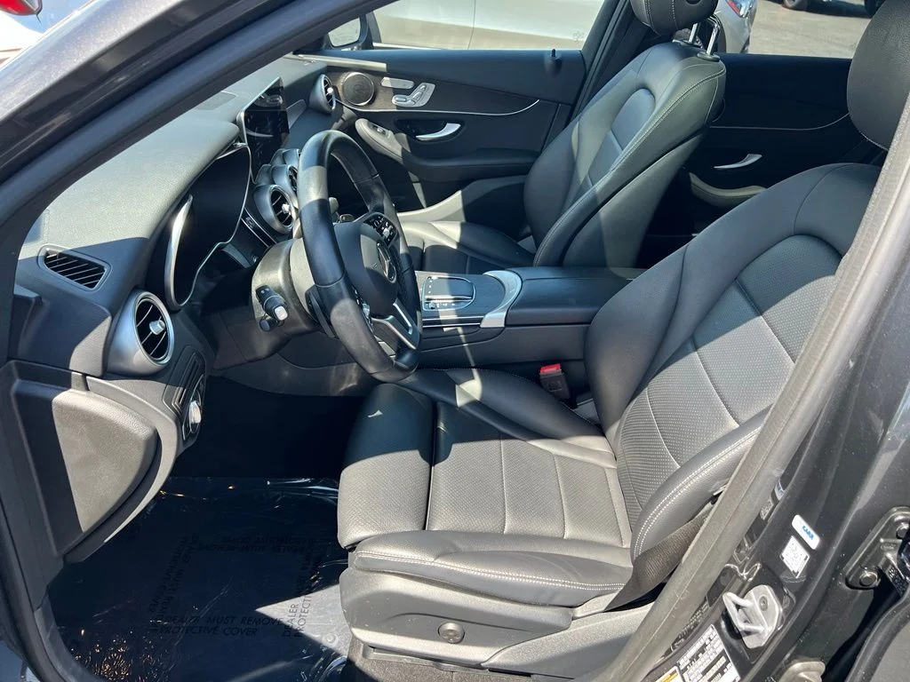 2022 Mercedes-Benz GLC GLC300 - Photo 12