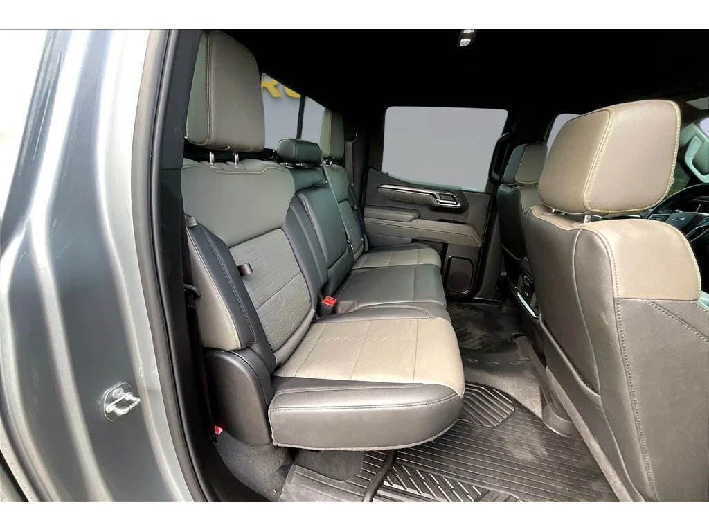 Used 2024 Sterling Gray Metallic Chevrolet ZR2 image 19