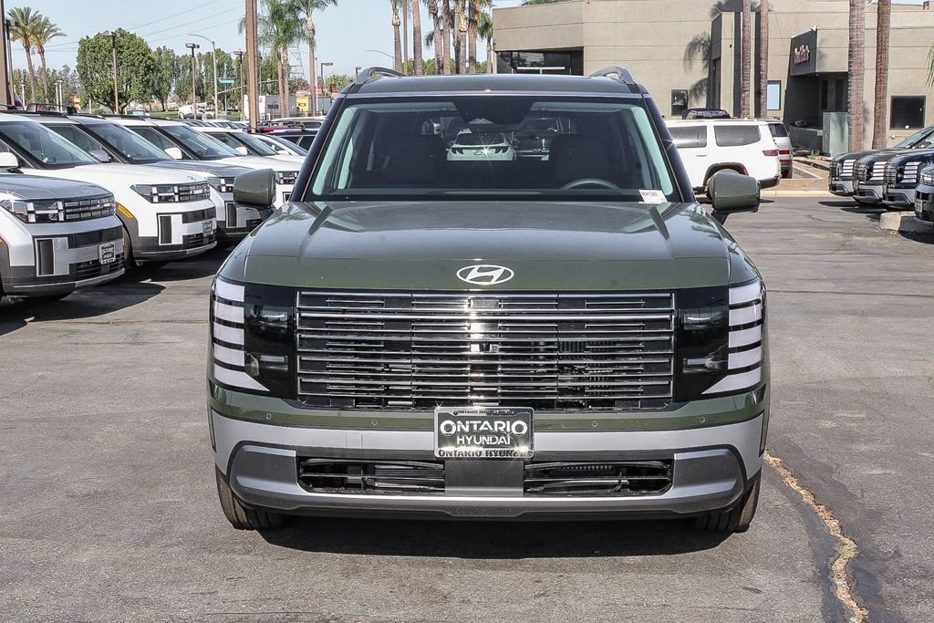 New 2026 Green Hyundai SEL Premium image 2