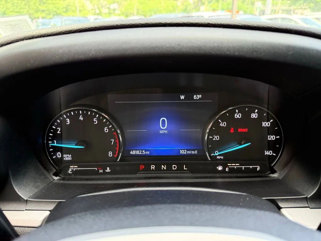 Used 2023 White Ford XLT image 12
