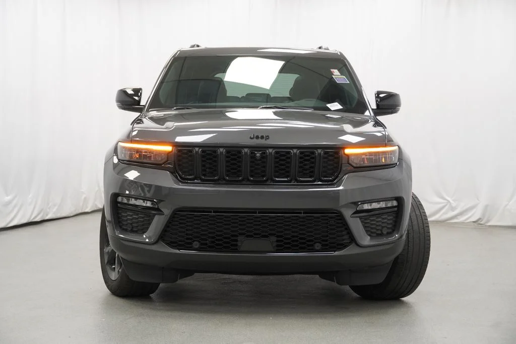 Certified Used 2024 Gray Jeep Limited image 8