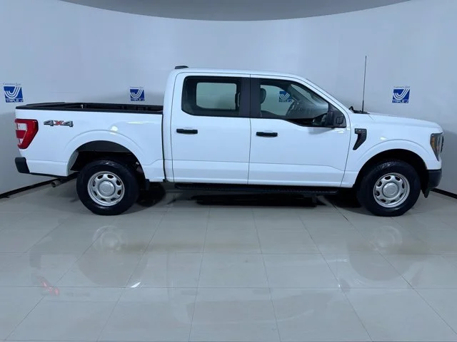 Used 2023 OXFORD WHITE Ford XL SuperCrew image 9