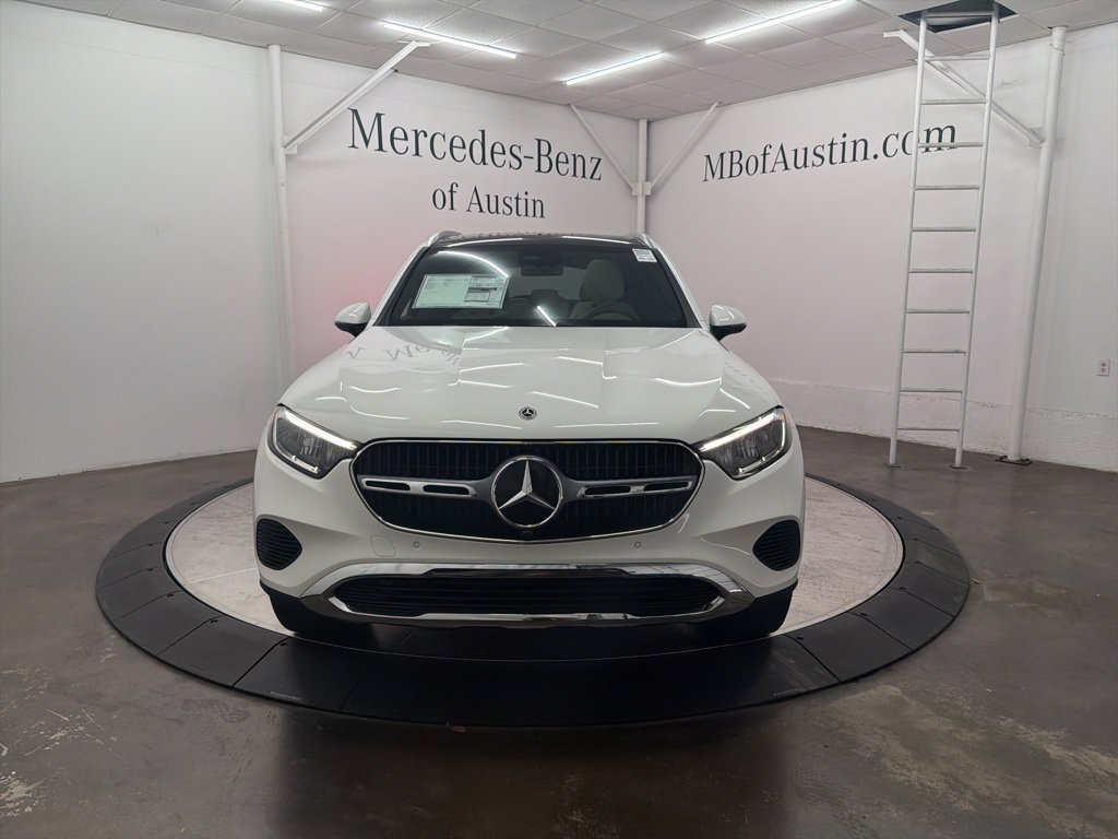 Certified Used 2026 White Mercedes-Benz GLC 300 image 2