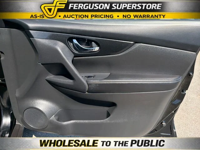 Used 2018 Black Nissan SL image 23