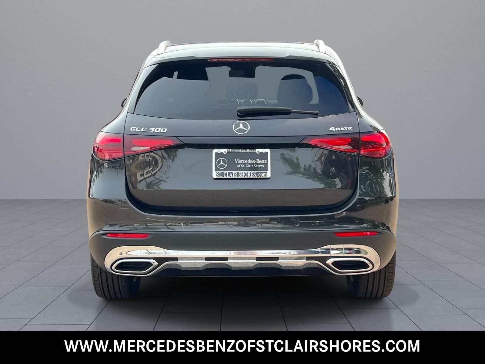 New 2026 Graphite Grey Metallic Mercedes-Benz GLC 300 image 5