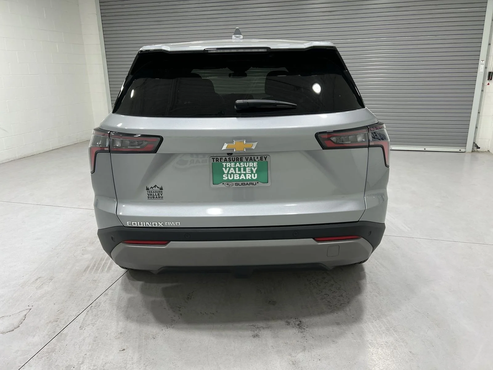 Used 2025 Gray Chevrolet LT image 7