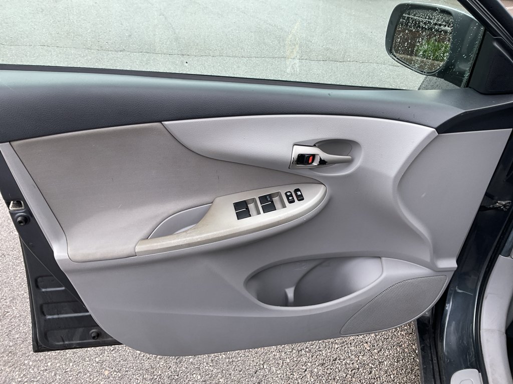 Used 2011 Magnetic Gray Metallic Toyota LE image 16