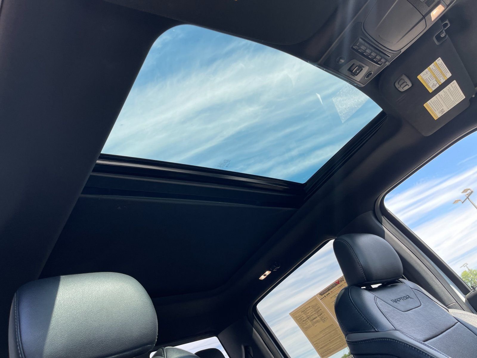 Used 2018 White Ford Raptor image 17