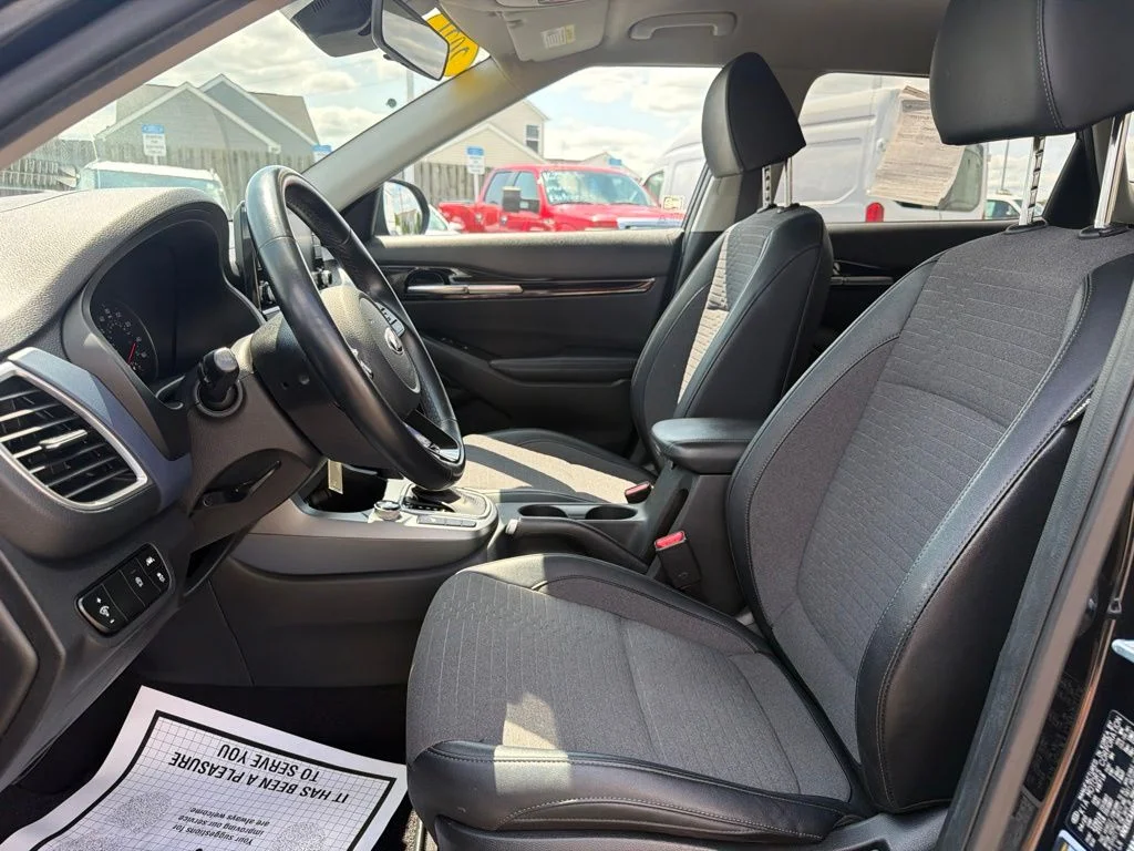 Certified Used 2021 Cherry Black Kia S image 27