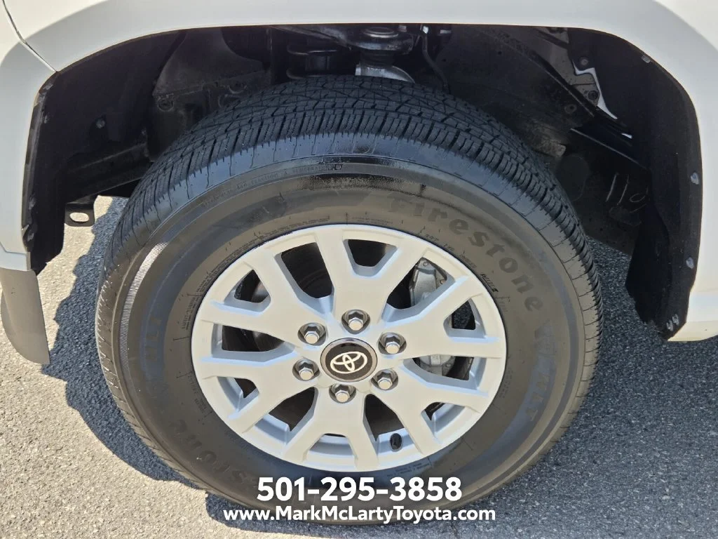 Used 2025 White Toyota SR5 image 17