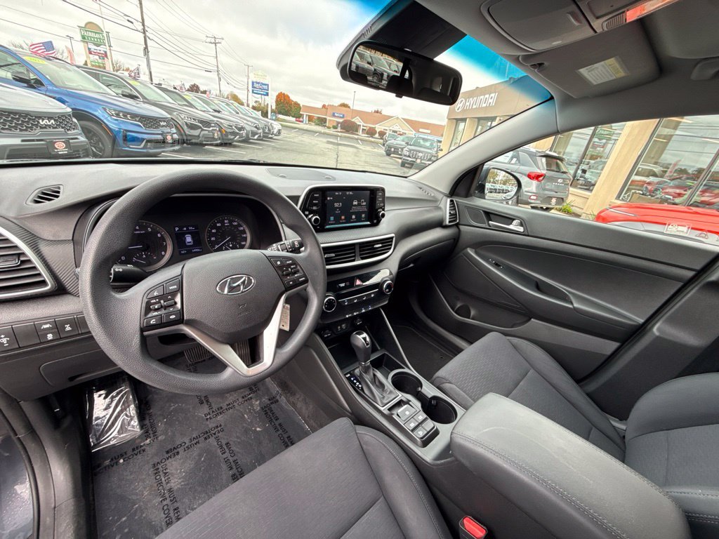 Used 2020 Blue Hyundai SE image 16