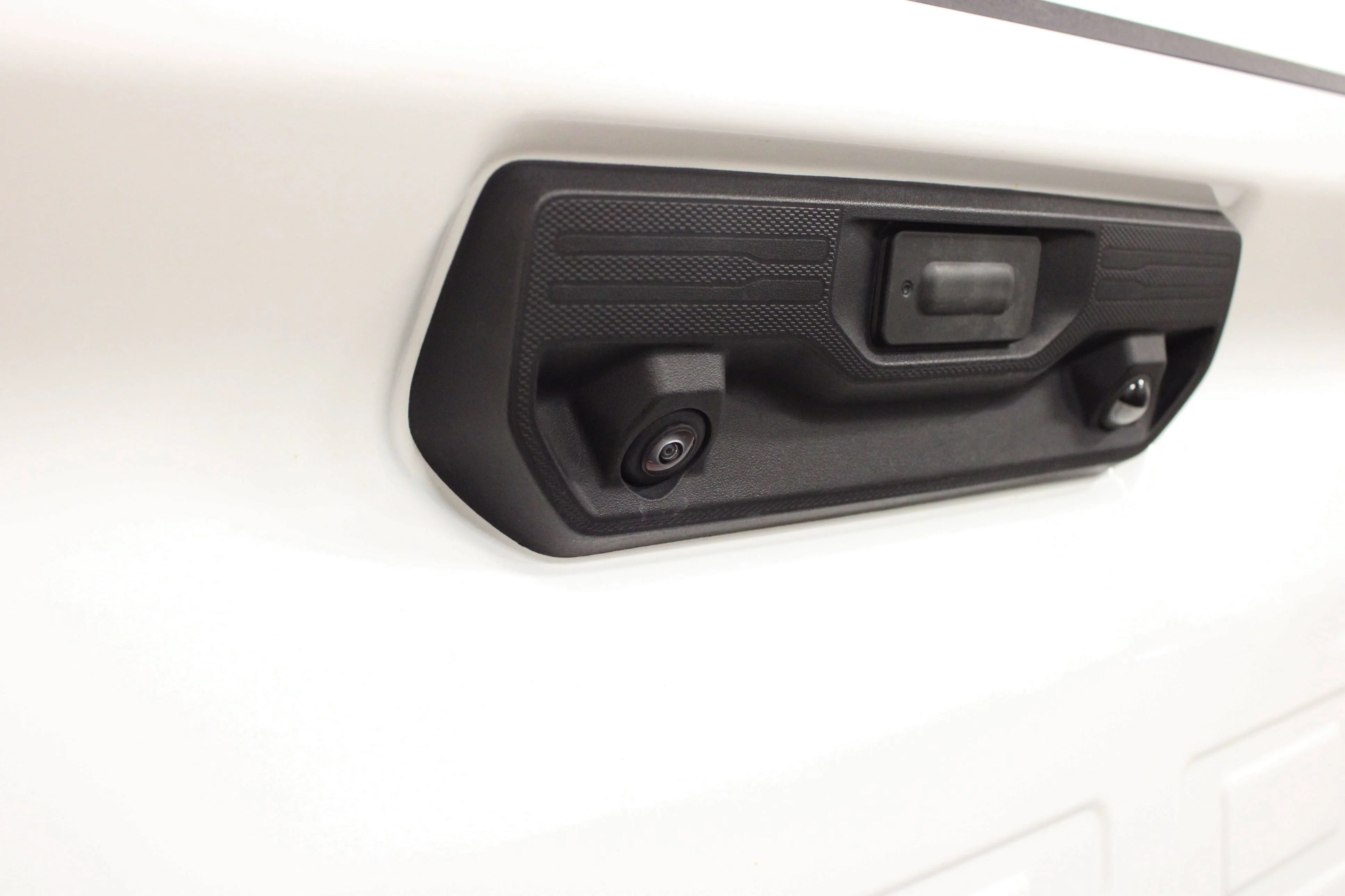 Used 2026 Summit White Chevrolet LT image 12