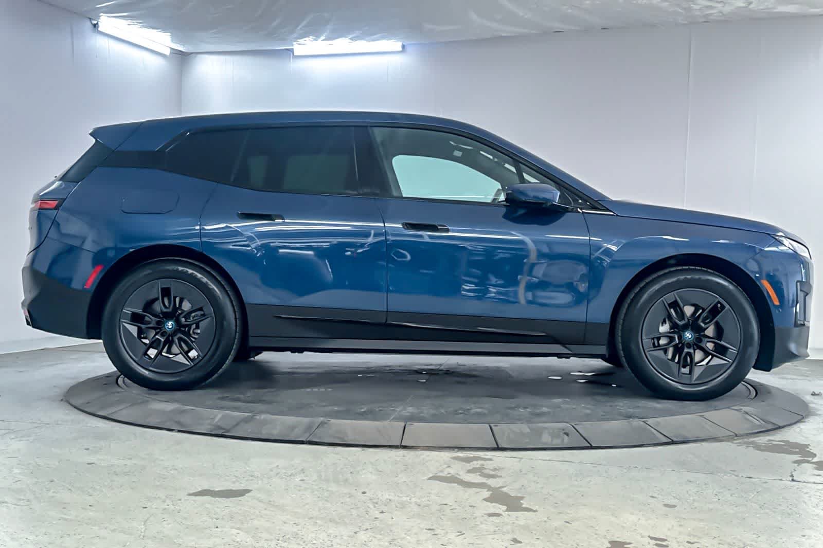 Certified Used 2024 Phytonic Blue Metallic BMW xDrive50 image 8