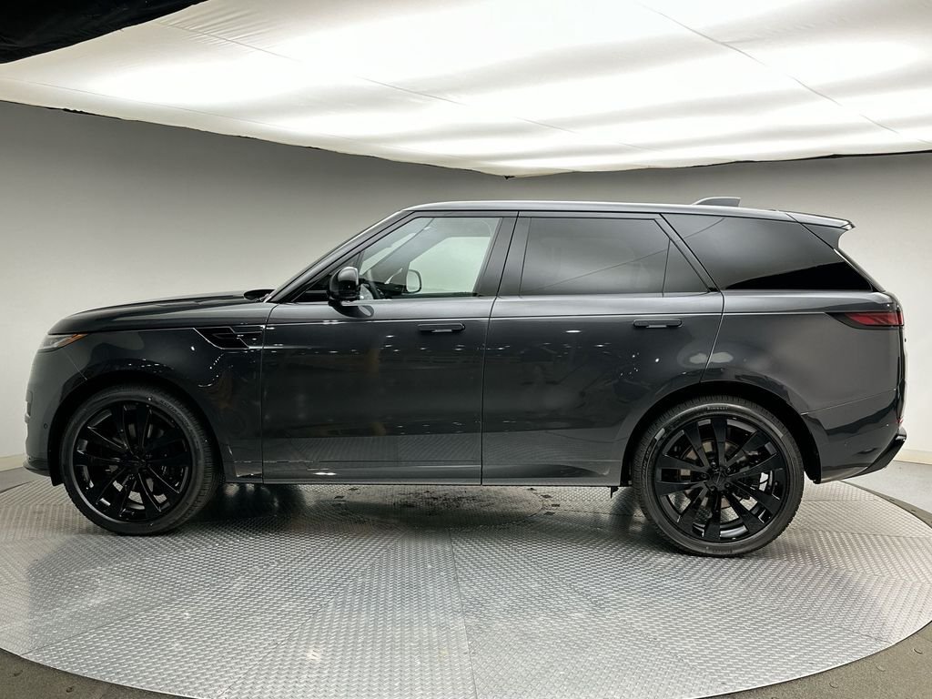 New 2027 Carpathian Grey Land Rover Dynamic SE image 2
