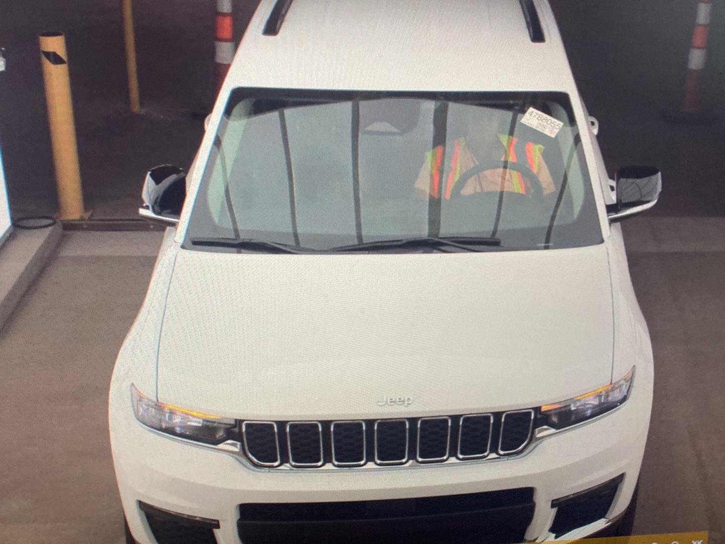 Used 2023 Bright White Clearcoat Jeep Limited image 3