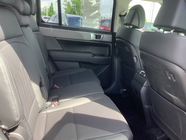 Certified Used 2024 Phantom Black Hyundai SEL image 26