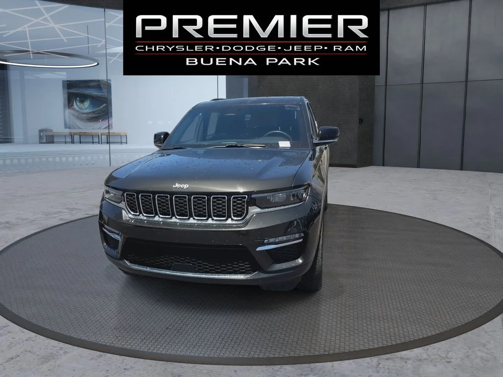Used 2024 Brown Jeep 4xe image 3