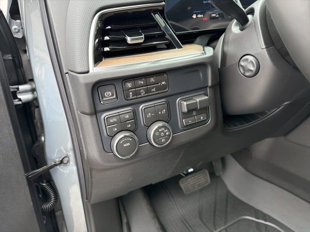2026 Chevrolet Suburban High Country - Photo 27