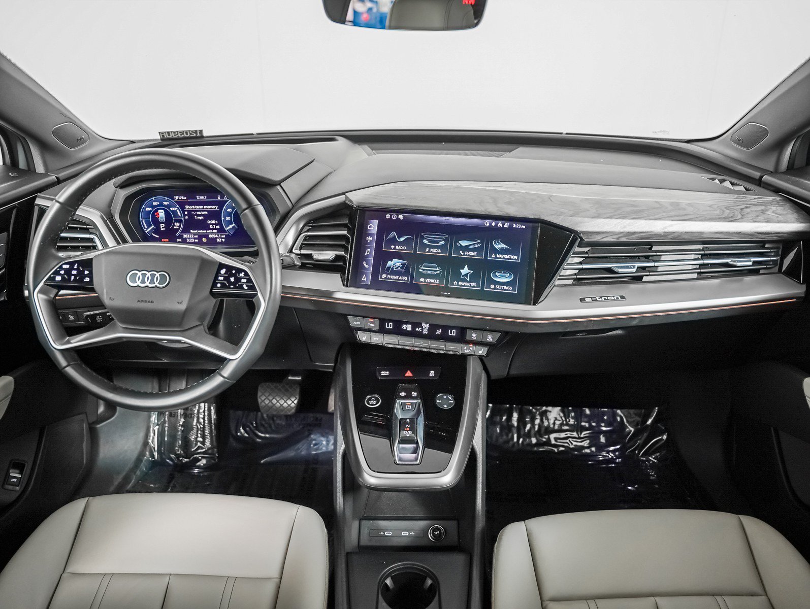 Used 2023 Pebble Gray Audi Prestige image 9