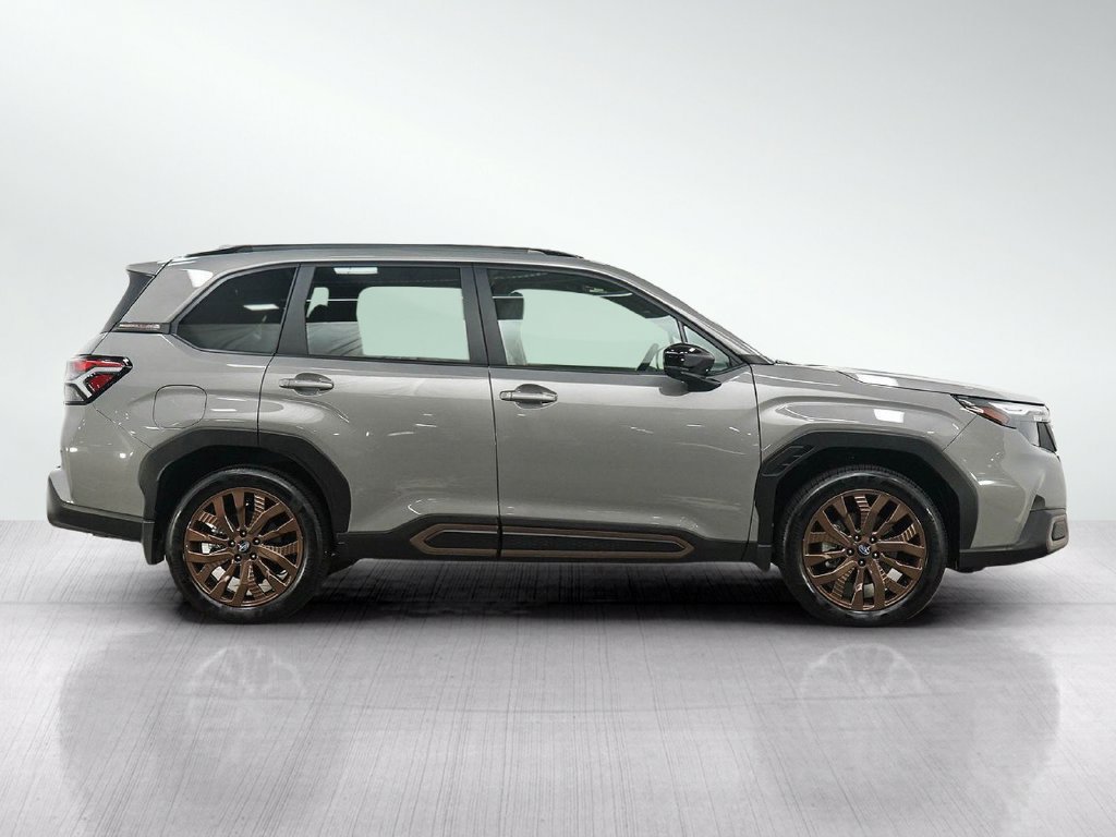 Used 2025 River Rock Pearl Subaru Sport image 6