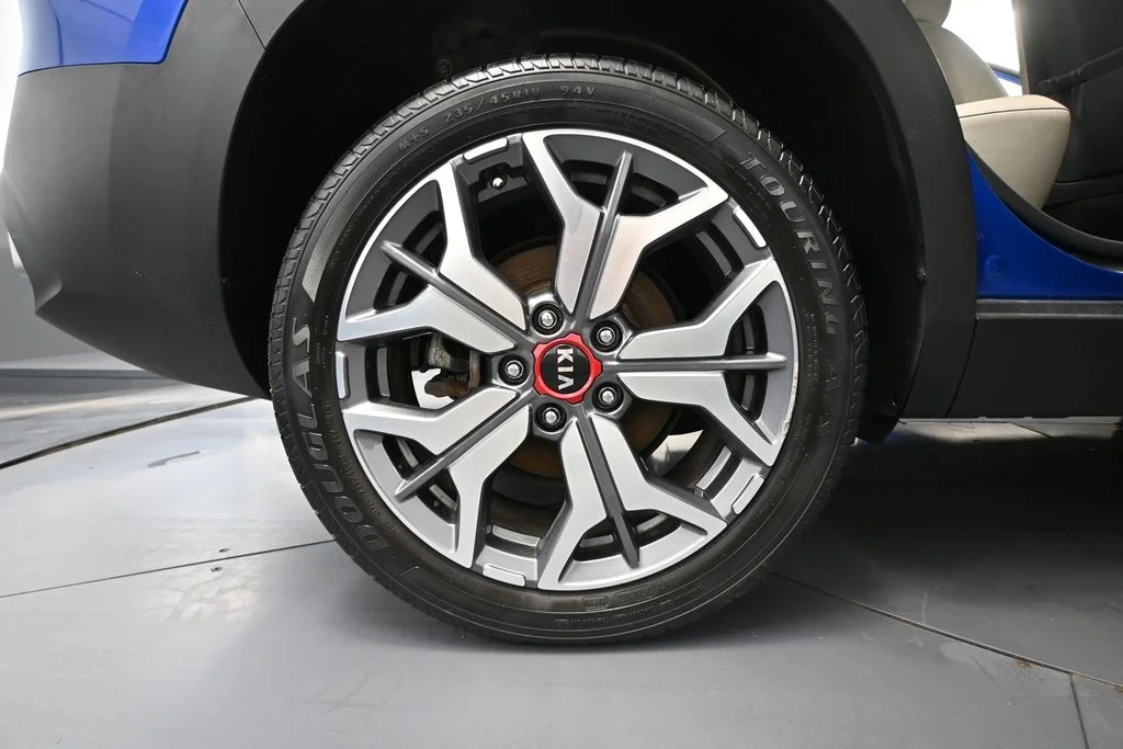 Used 2021 Blue Kia SX image 15