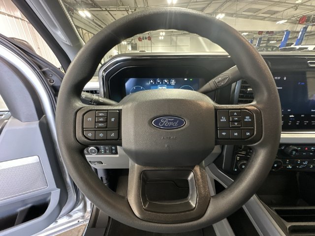 New 2027 Silver Ford XLT image 15