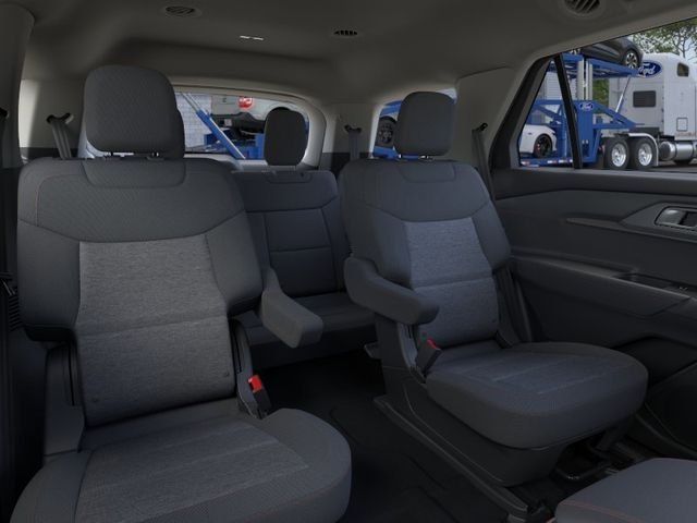 New 2026 Star White Metallic Tri-Coat Ford Active image 11