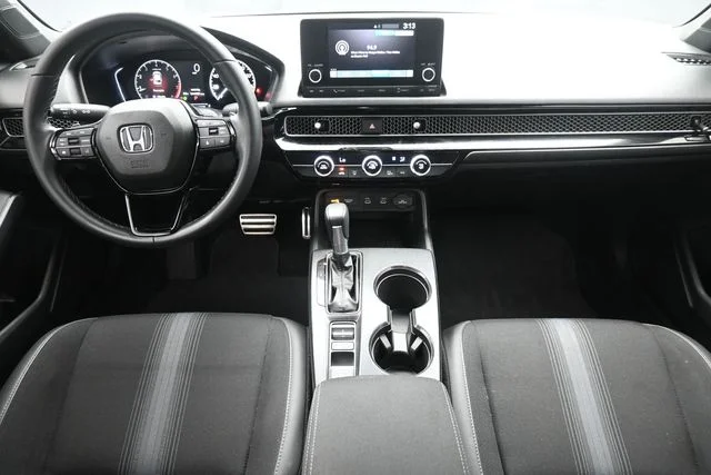 2025 Honda Civic Sport - Photo 20