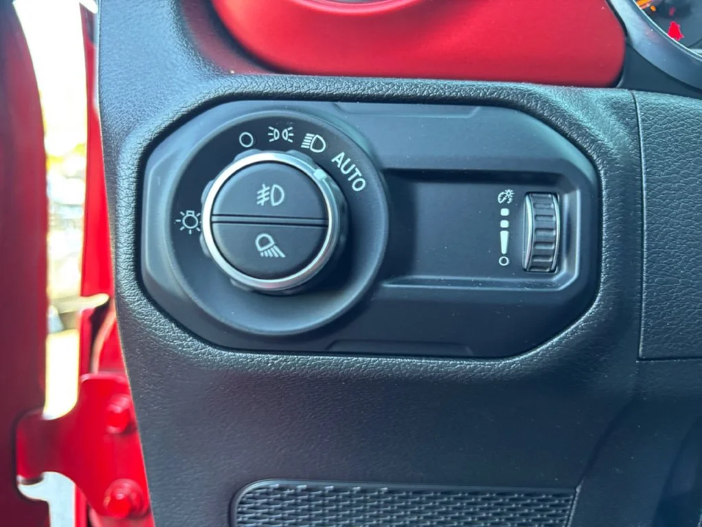 Used 2023 Red Jeep Rubicon image 35