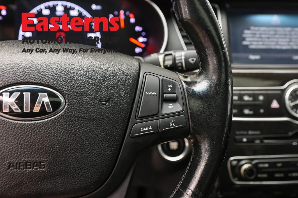 Used 2014 Gray Kia Premium image 16
