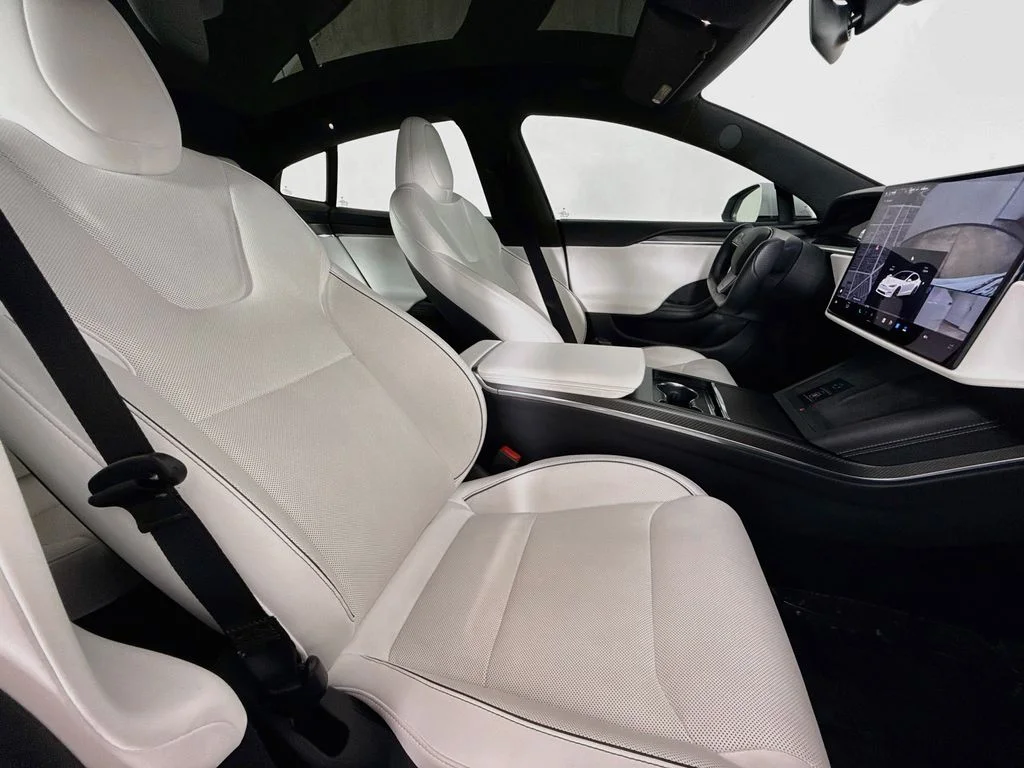 Used 2023 White Tesla Plaid image 29