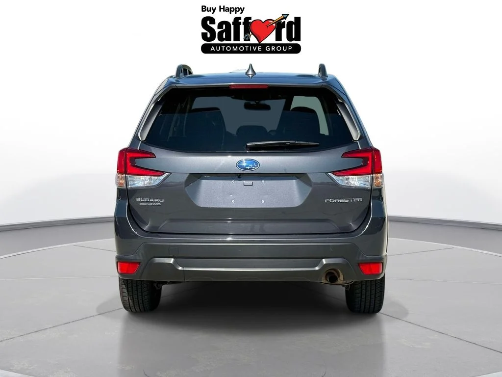 Used 2022 Gray Metallic Subaru Premium image 7
