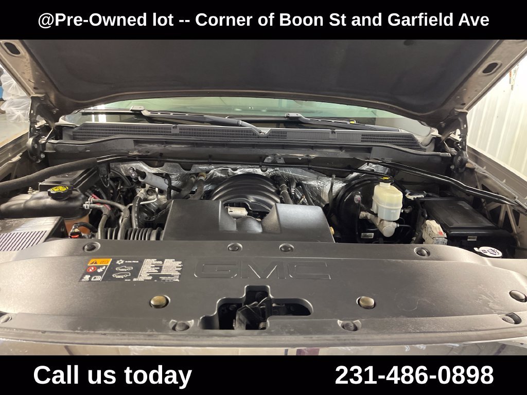 Used 2015 Brown GMC SLE image 10